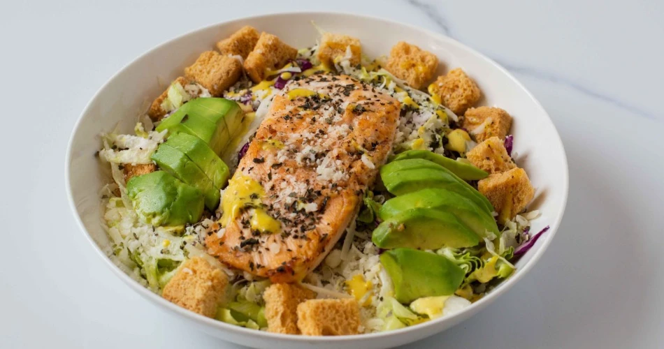 Where to Eat in Riyadh Without Splurging (Under SAR 200)? 12 Budget Friendly Gems!