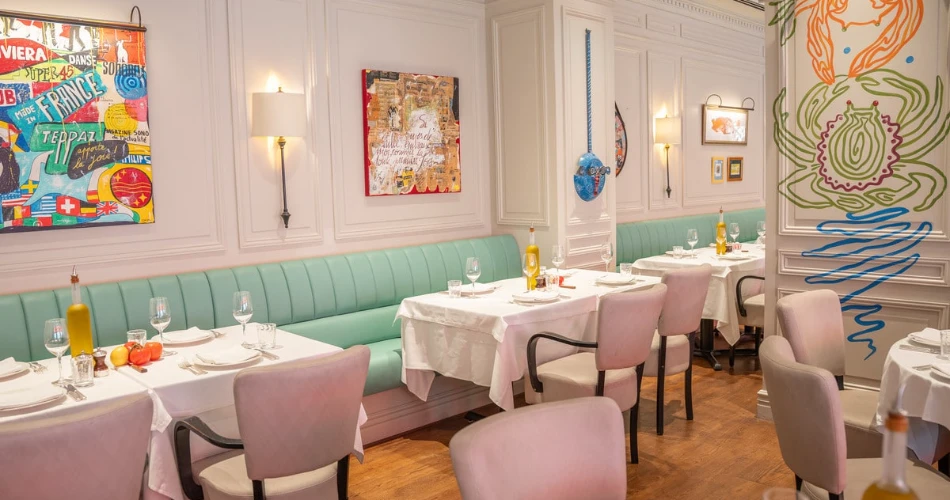 أفضل 10 أماكن لتناول الطعام في الرياض